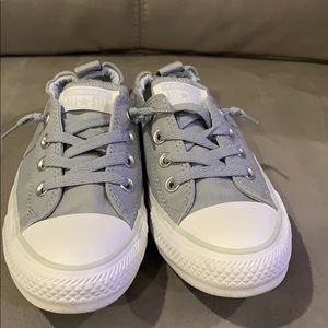 Women’s Converse shoreline sneakers in grey